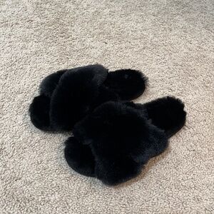 Womens slippers